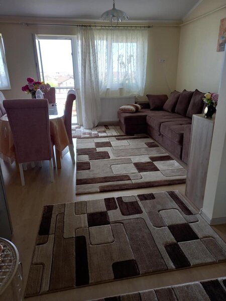 Pantelimon, sos. Cernica, cu centrala proprie, 62 mp,
