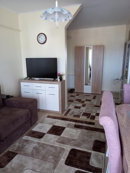 Pantelimon, sos. Cernica, cu centrala proprie, 62 mp,